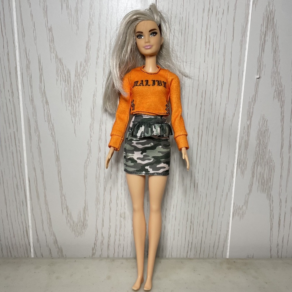 Mattel Barbie Fashionistas #107 Malibu Platinum Blonde Side Shaved Head No Shoes